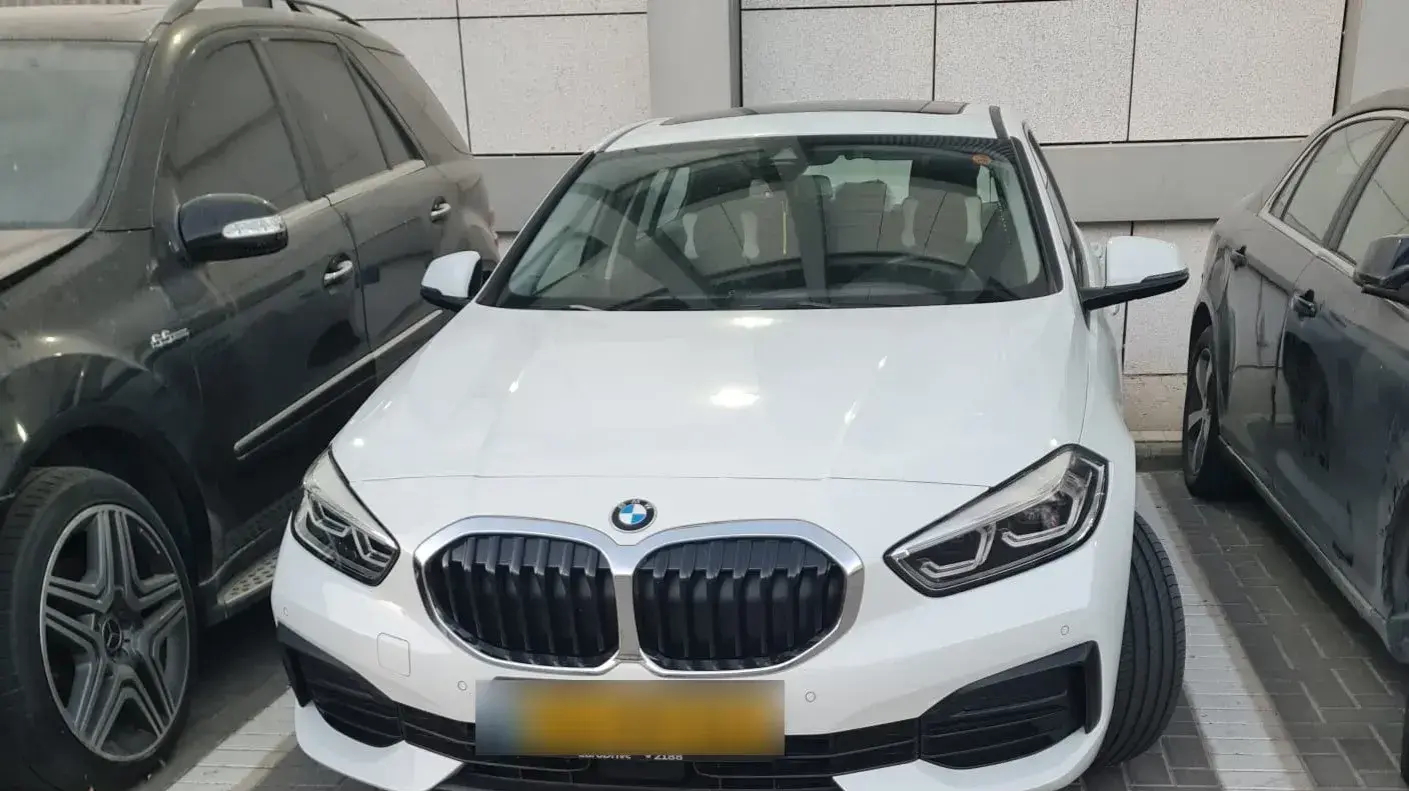 ראש ארגון הפשיעה אסמעיל ג'רושי נעצר בחשד לסחיטה במיליוני שקלים 08 באוגוסט 2023 ראש ארגון הפשיעה אסמעיל ג'רושי נעצר בחשד לסחיטה במיליוני שקלים 08 באוגוסט 2023