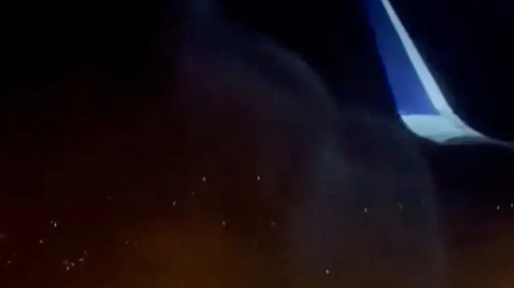 מבט אווירי על השריפות בהוואי מבט אווירי על השריפות בהוואי