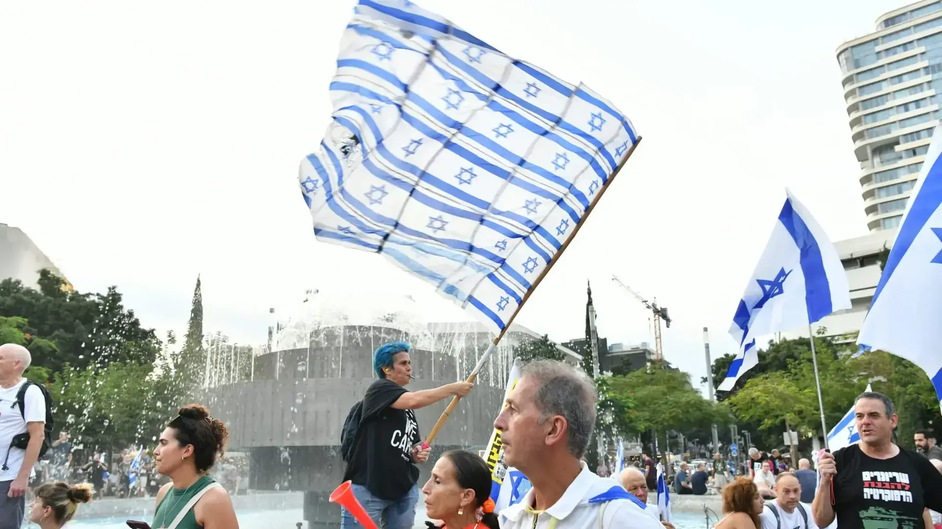 צעדה במסגרת הפגנה נגד המהפכה המשפטית, דיזנגוף ת"א, 12 באוגוסט 2023 צעדה במסגרת הפגנה נגד המהפכה המשפטית, דיזנגוף ת"א, 12 באוגוסט 2023