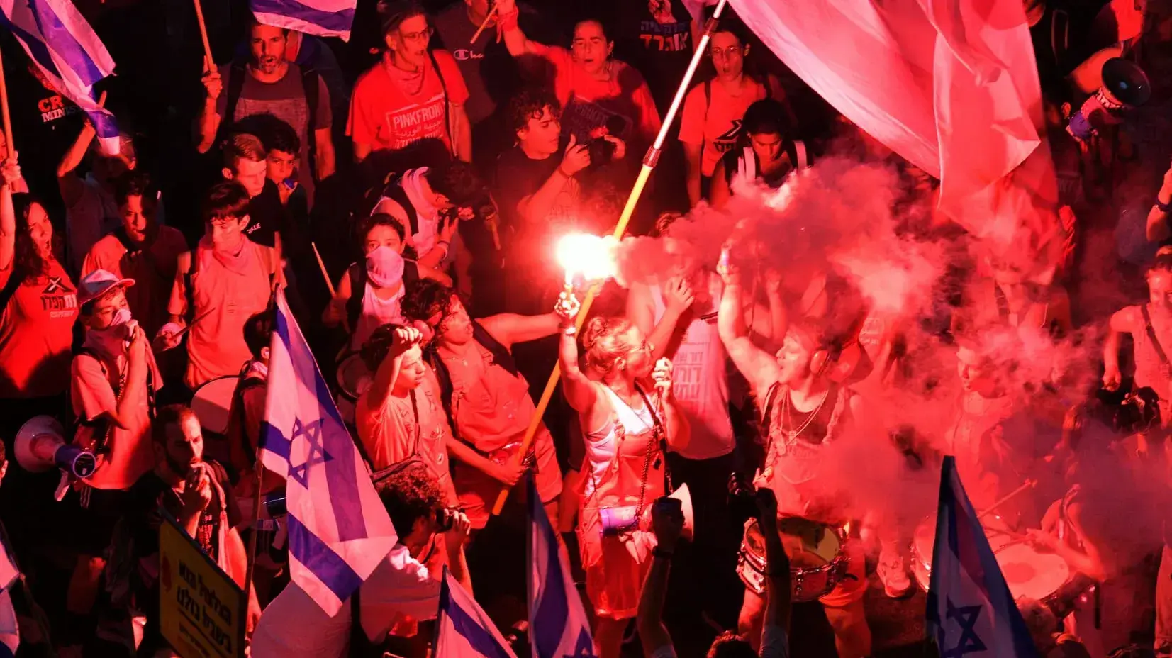 צעדה במסגרת הפגנה נגד המהפכה המשפטית, דיזנגוף ת"א, 12 באוגוסט 2023 צעדה במסגרת הפגנה נגד המהפכה המשפטית, דיזנגוף ת"א, 12 באוגוסט 2023