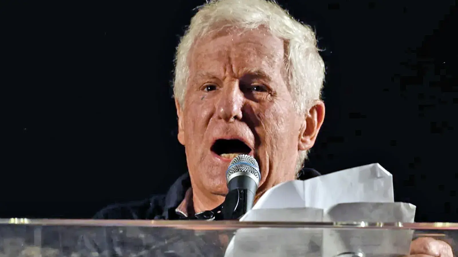 עמירם לוין, הפגנה נגד המהפכה המשפטית, קפלן , 12 באוגוסט 2023 עמירם לוין, הפגנה נגד המהפכה המשפטית, קפלן , 12 באוגוסט 2023
