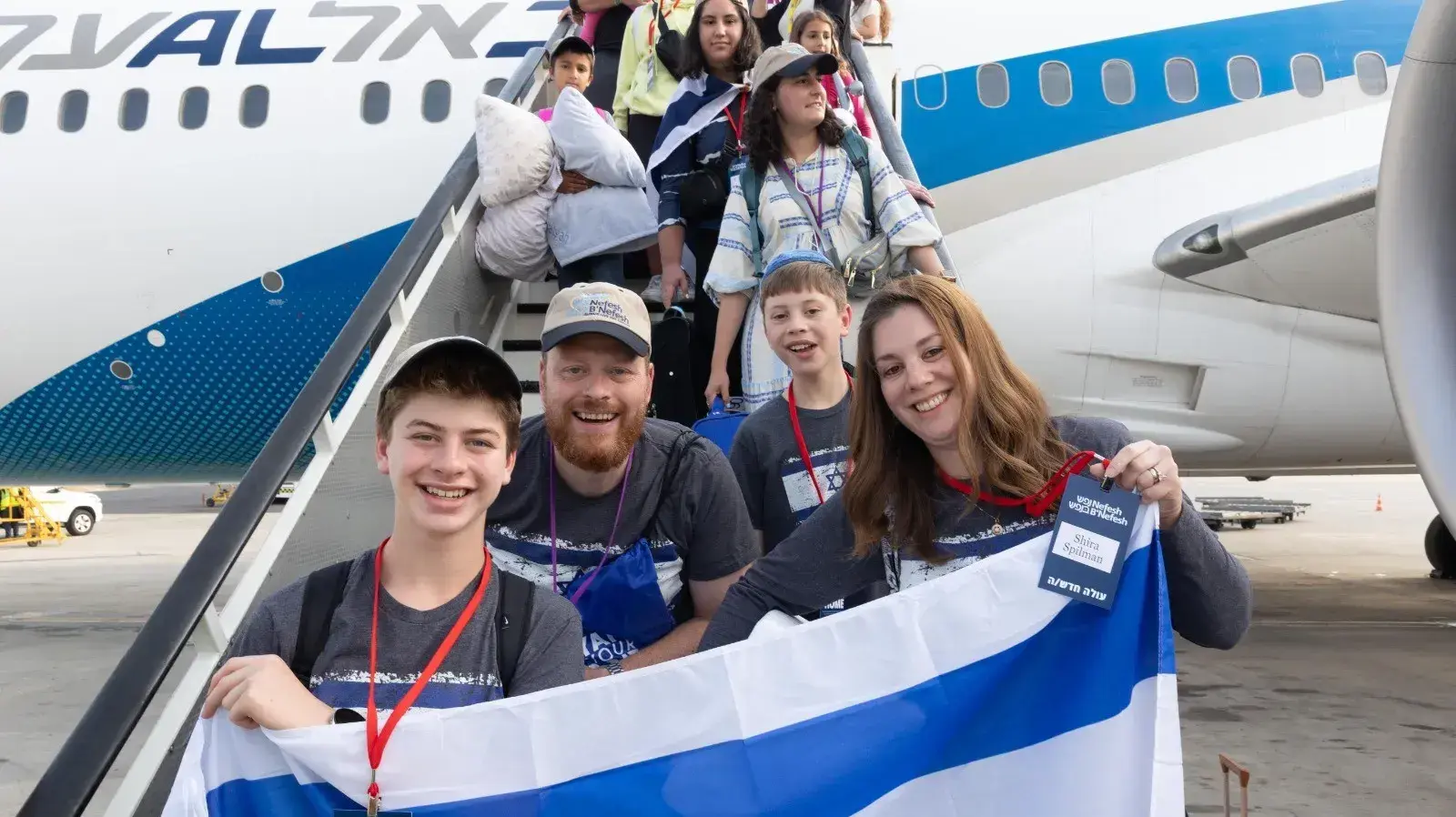 משפחת ספילמן לאחר הנחיתה משפחת ספילמן לאחר הנחיתה