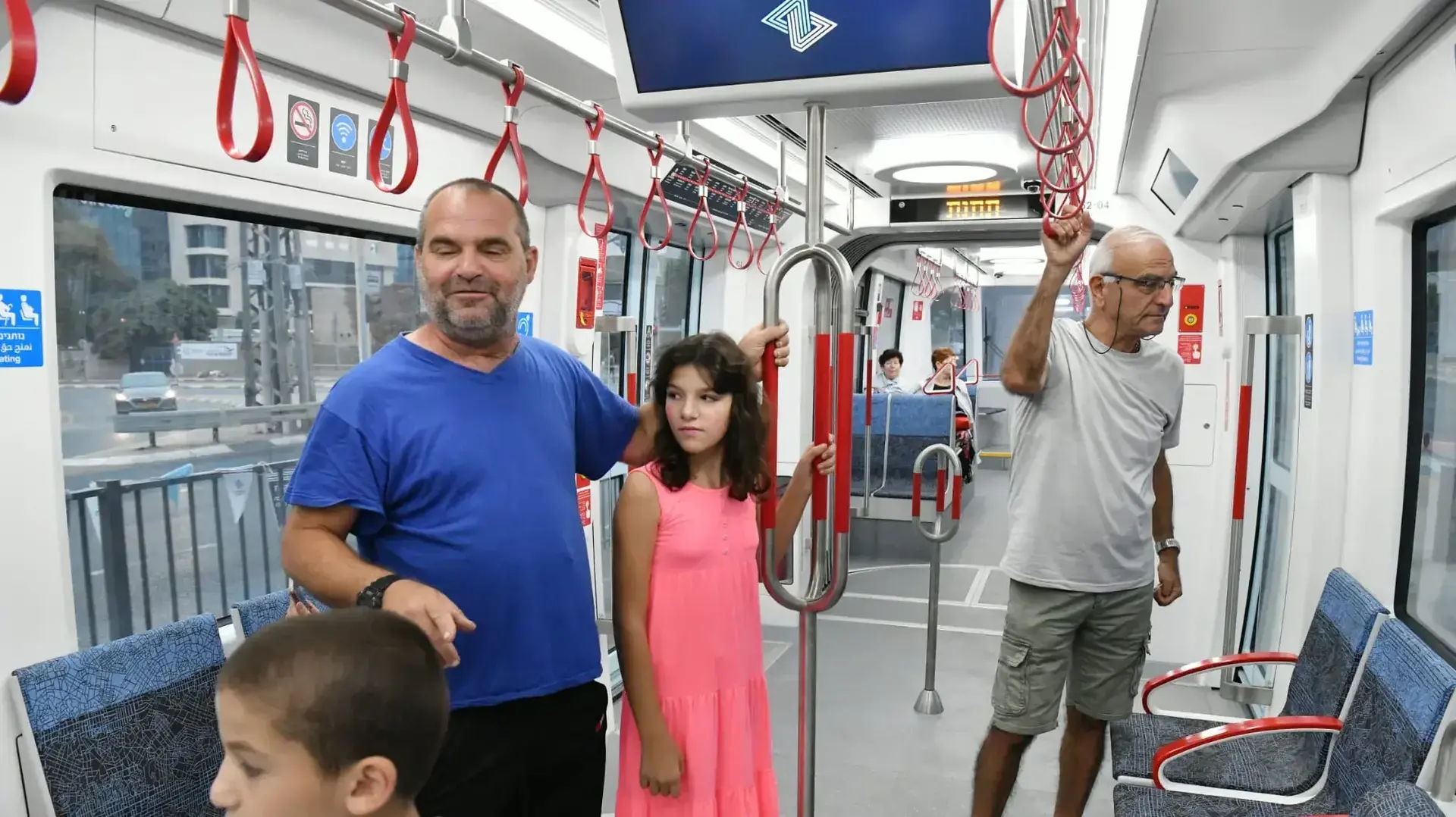 הקו האדום של הרכבת הקלה בגוש דן נפתח, 18 באוגוסט 2023 הקו האדום של הרכבת הקלה בגוש דן נפתח, 18 באוגוסט 2023