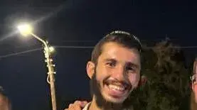 נהוראי יצחק תמסית שוחרר היום ממעצר במצרים והוחזר לישראל. 21 באוגוסט 2023 נהוראי יצחק תמסית שוחרר היום ממעצר במצרים והוחזר לישראל. 21 באוגוסט 2023