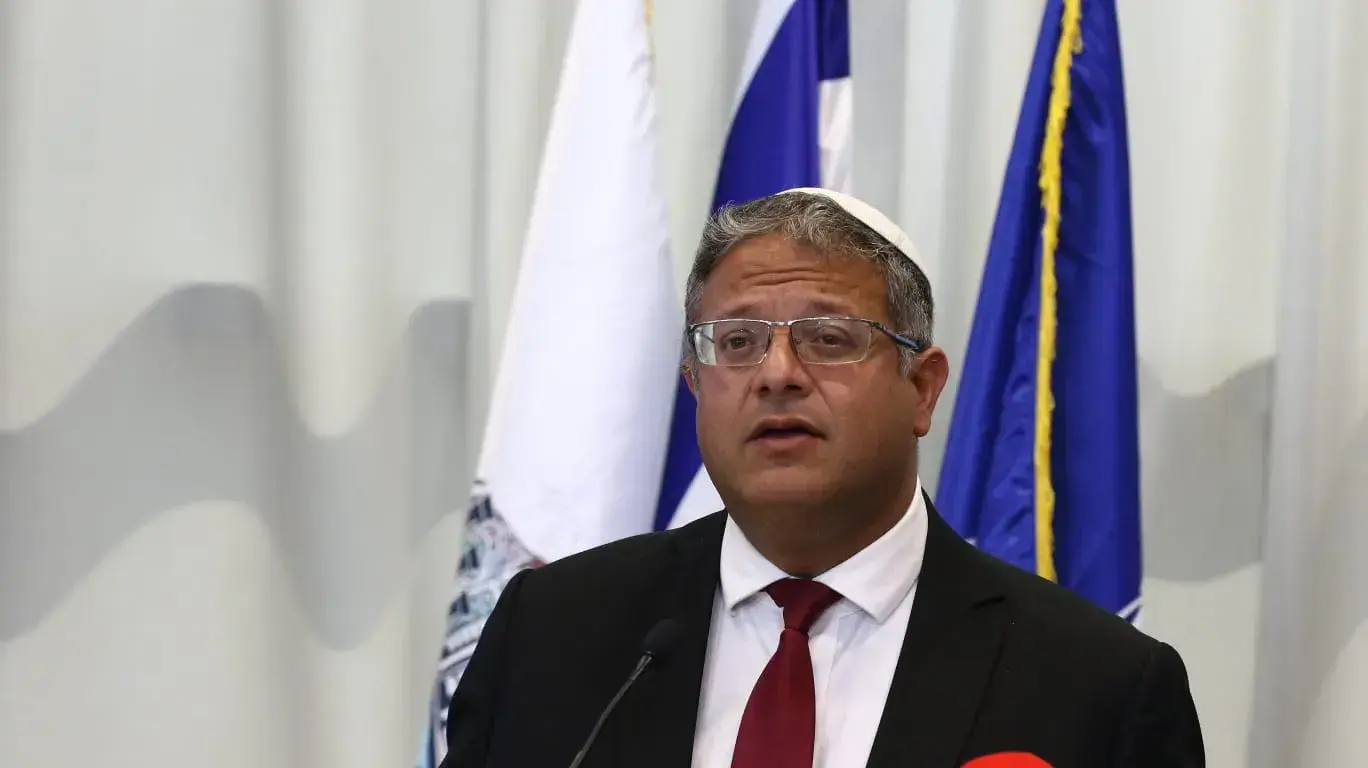השר לביטחון לאומי איתמר בן גביר בטקס החלפת פיקוד מחוז חוף, מטה חוף, חיפה. 22 באוגוסט 2023 השר לביטחון לאומי איתמר בן גביר בטקס החלפת פיקוד מחוז חוף, מטה חוף, חיפה. 22 באוגוסט 2023