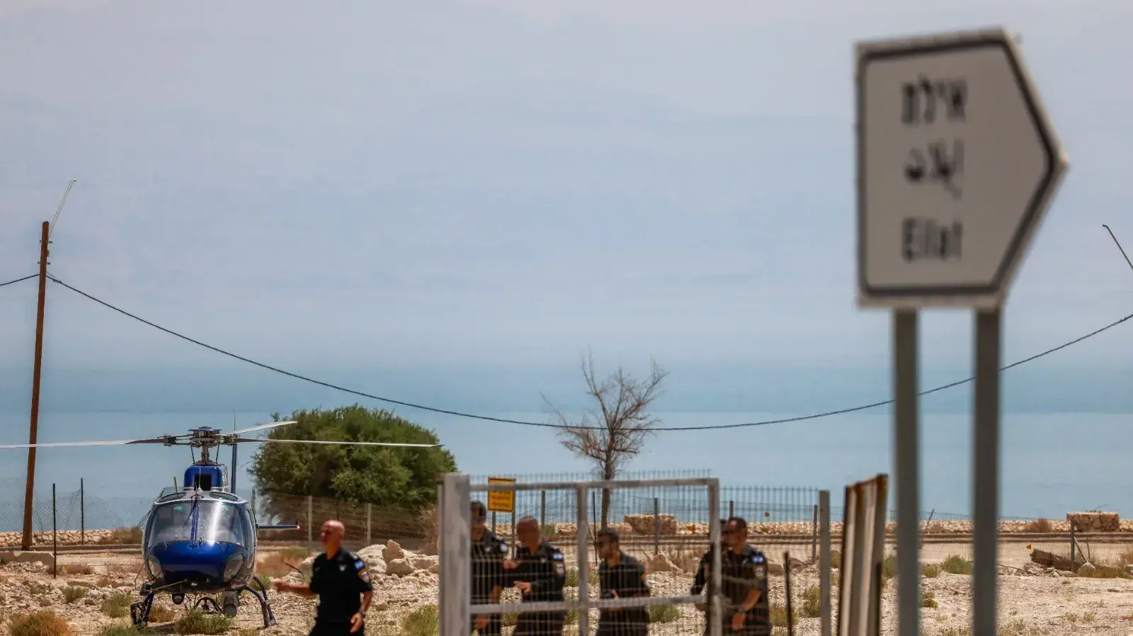 מפכ"ל המשטרה קובי שבתאי, זירת מפולת סלעים בנחל דוד, עין גדי, 24 באוגוסט 2023 מפכ"ל המשטרה קובי שבתאי, זירת מפולת סלעים בנחל דוד, עין גדי, 24 באוגוסט 2023