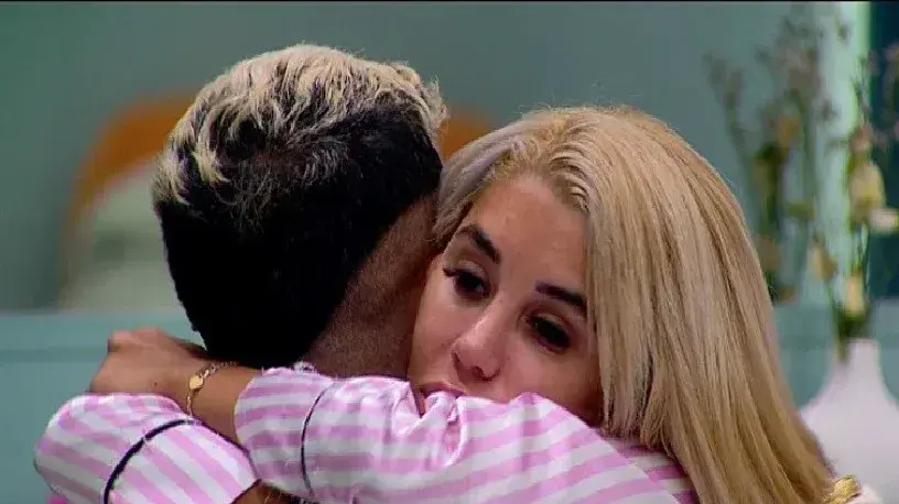 סתיו האח הגדול קצין ליאל סתיו האח הגדול קצין ליאל