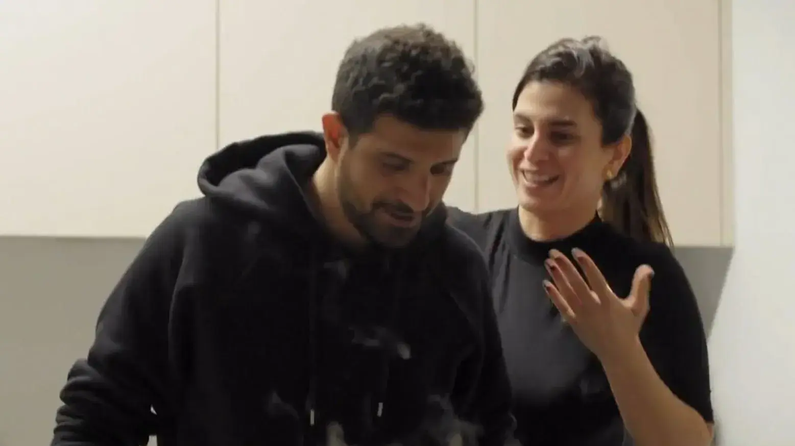 מור ושניר, חתונה ממבט ראשון מור ושניר, חתונה ממבט ראשון