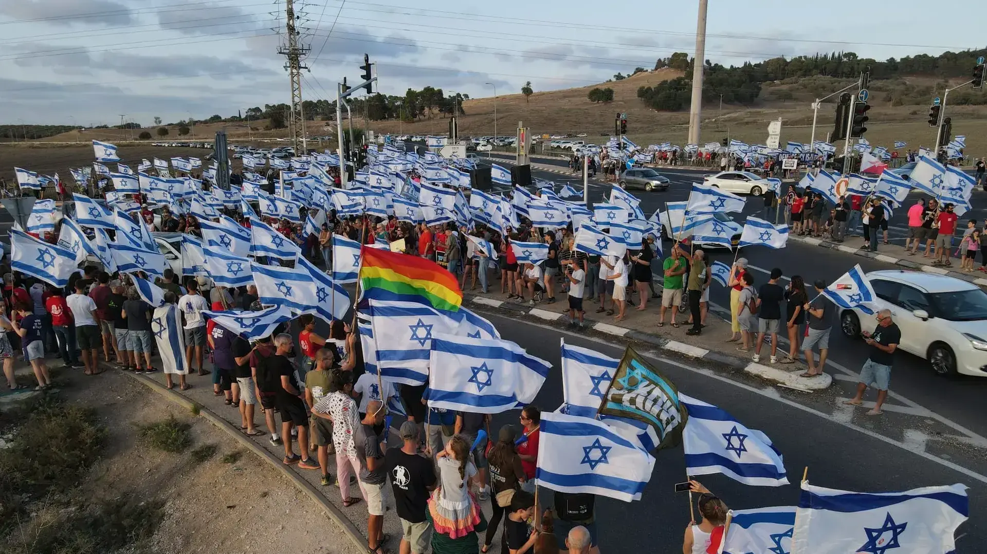 הפגנה נגד ההמפכה המשפטית בצומת נהלל, 2 בספטמבר 2023 הפגנה נגד ההמפכה המשפטית בצומת נהלל, 2 בספטמבר 2023