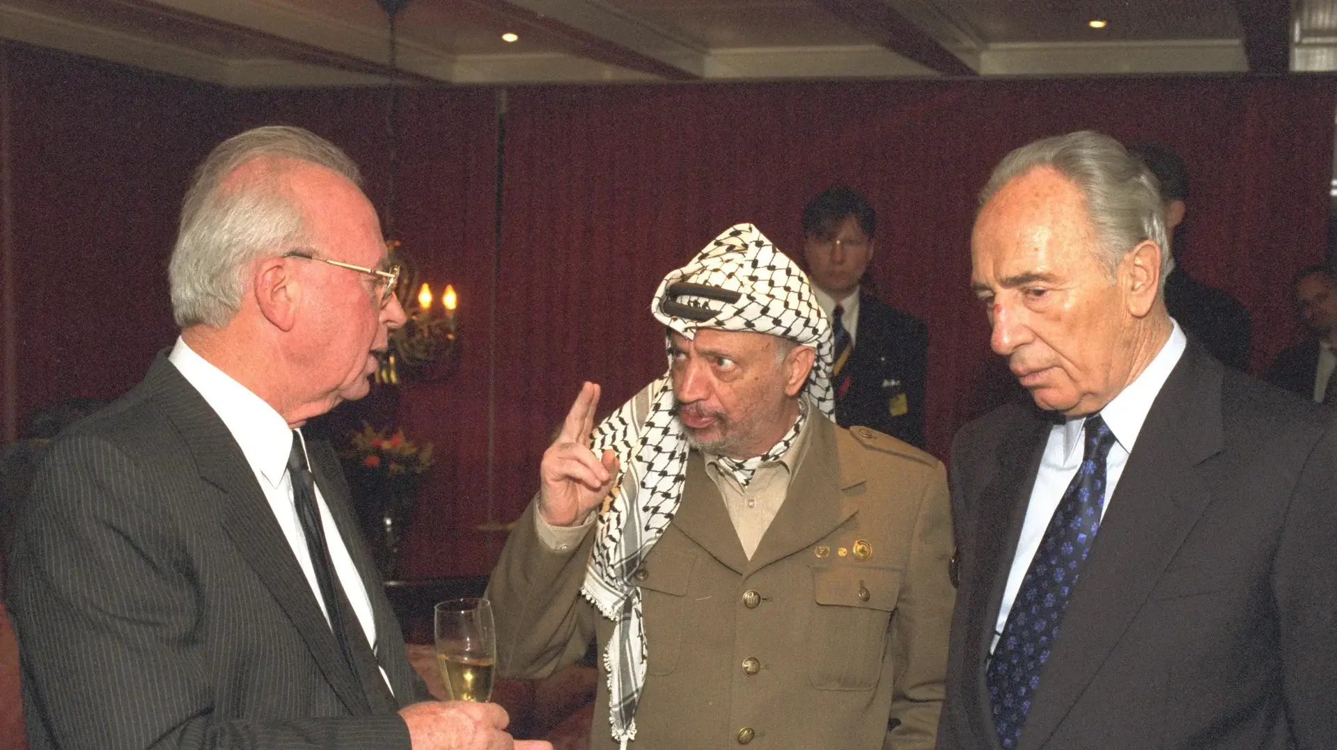 יצחק רבין, יאסר ערפאת ושמעון פרס יצחק רבין, יאסר ערפאת ושמעון פרס