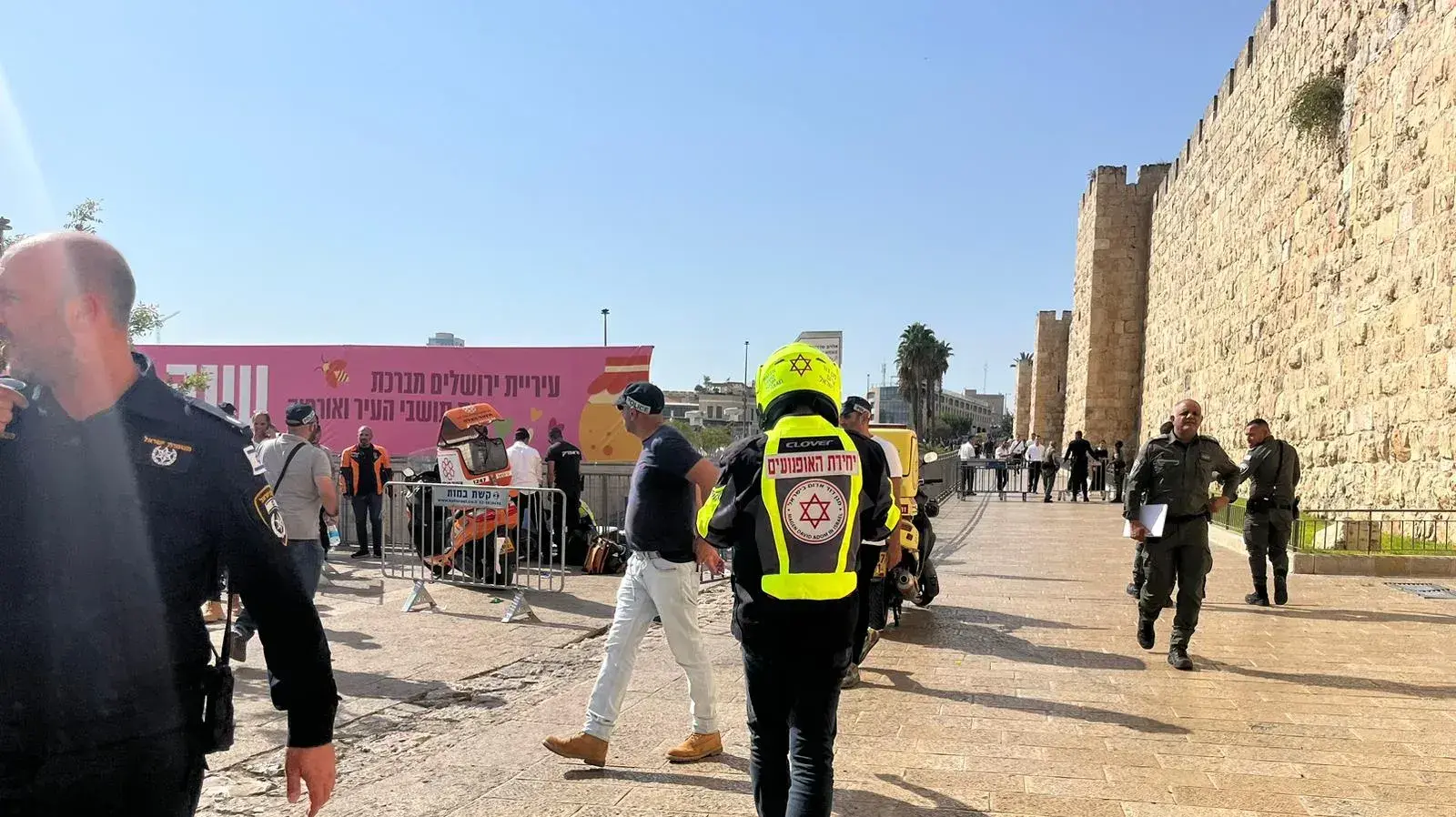 פיגוע דקירה בשער יפו, ירושלים. 6 בספטמבר 2023 פיגוע דקירה בשער יפו, ירושלים. 6 בספטמבר 2023
