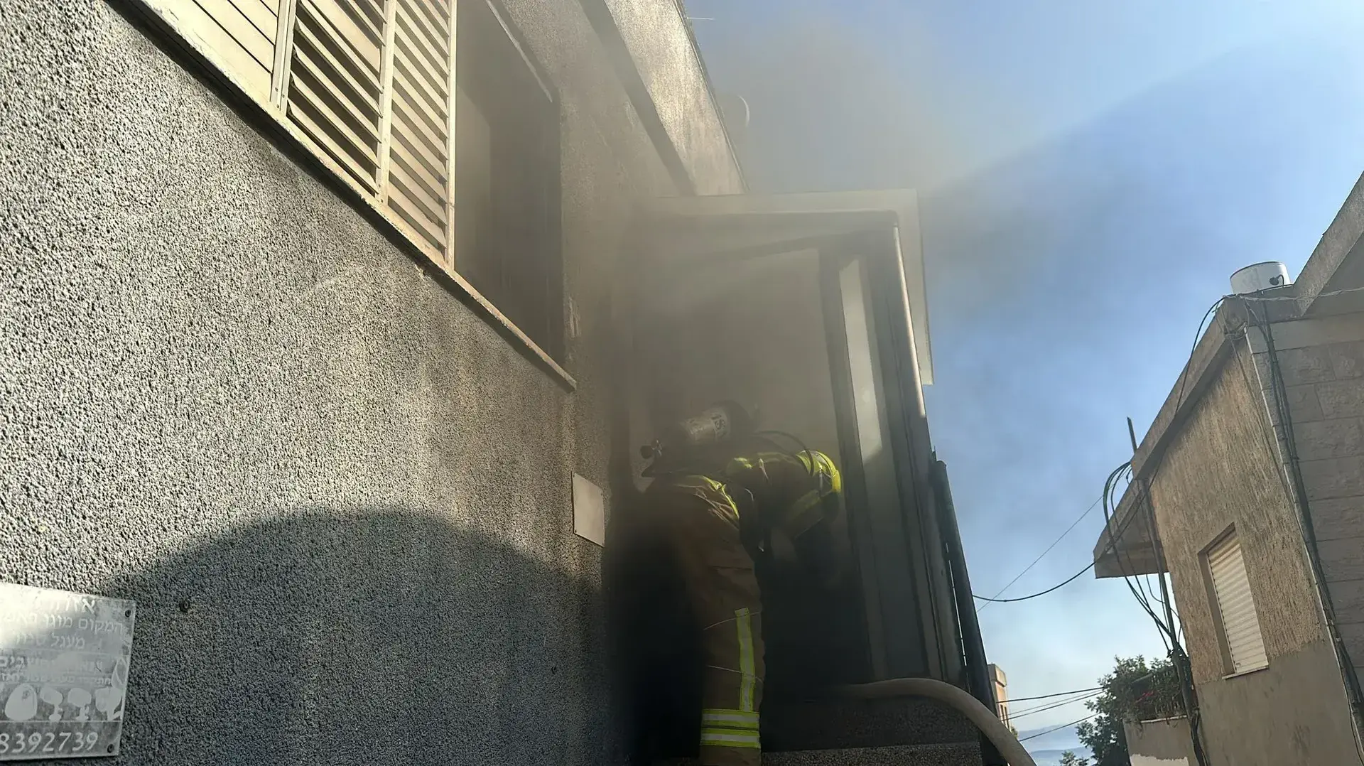שריפה פרצה במתחם מגורים בעוספיה, אין נפגעים. 8 בספטמבר 2023