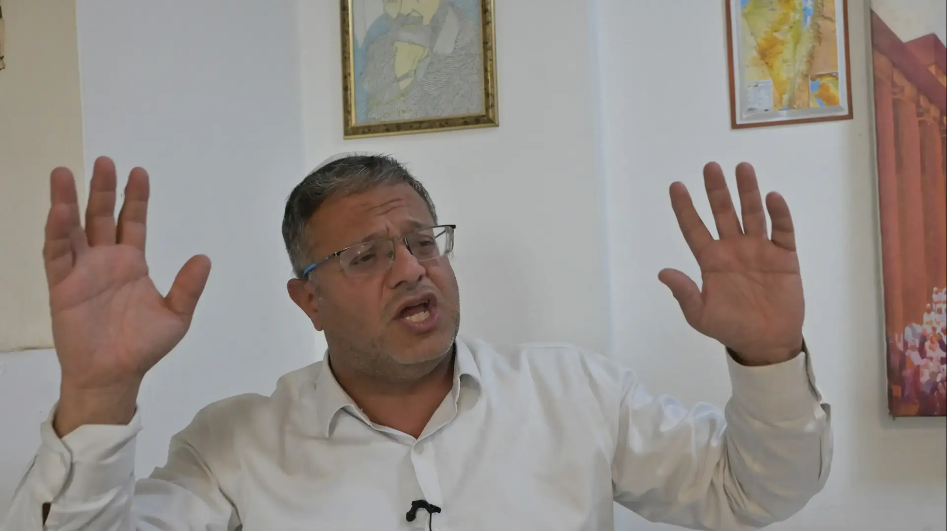 איתמר בן גביר בביתו, גבעת האבות, קרית ארבע, 8 בספטמבר 2023