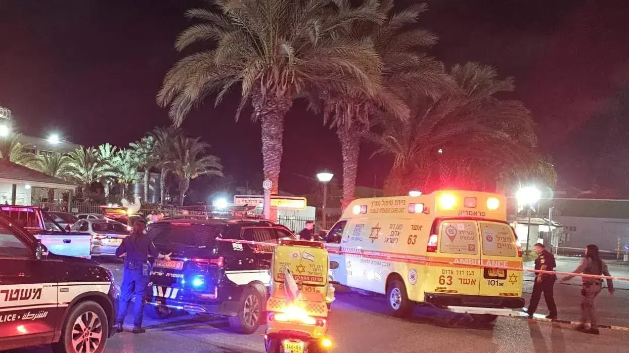 בן 59 נורה למוות באזור תעשייה מבואות דרום. 10 בסטפמבר 2023 בן 59 נורה למוות באזור תעשייה מבואות דרום. 10 בסטפמבר 2023