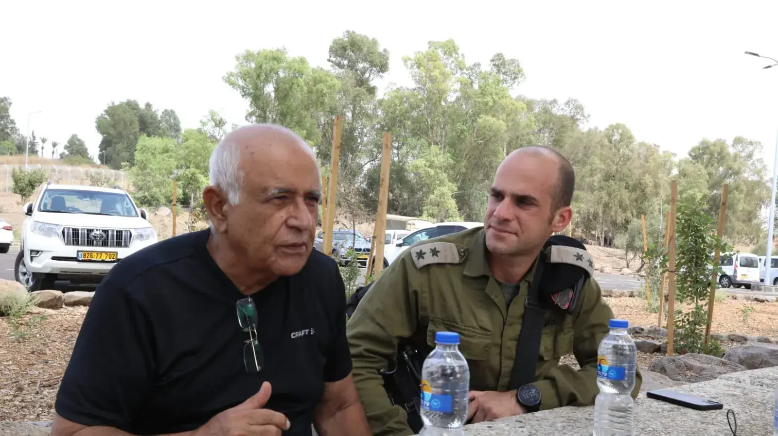 סא"ל שמעון פוטרבני מפקד גדוד 77,אביגדור קהלני, אנדרטת עוצבת סער חטיבה 7 רמת הגולן, 13 בספטמבר 2023 סא"ל שמעון פוטרבני מפקד גדוד 77,אביגדור קהלני, אנדרטת עוצבת סער חטיבה 7 רמת הגולן, 13 בספטמבר 2023