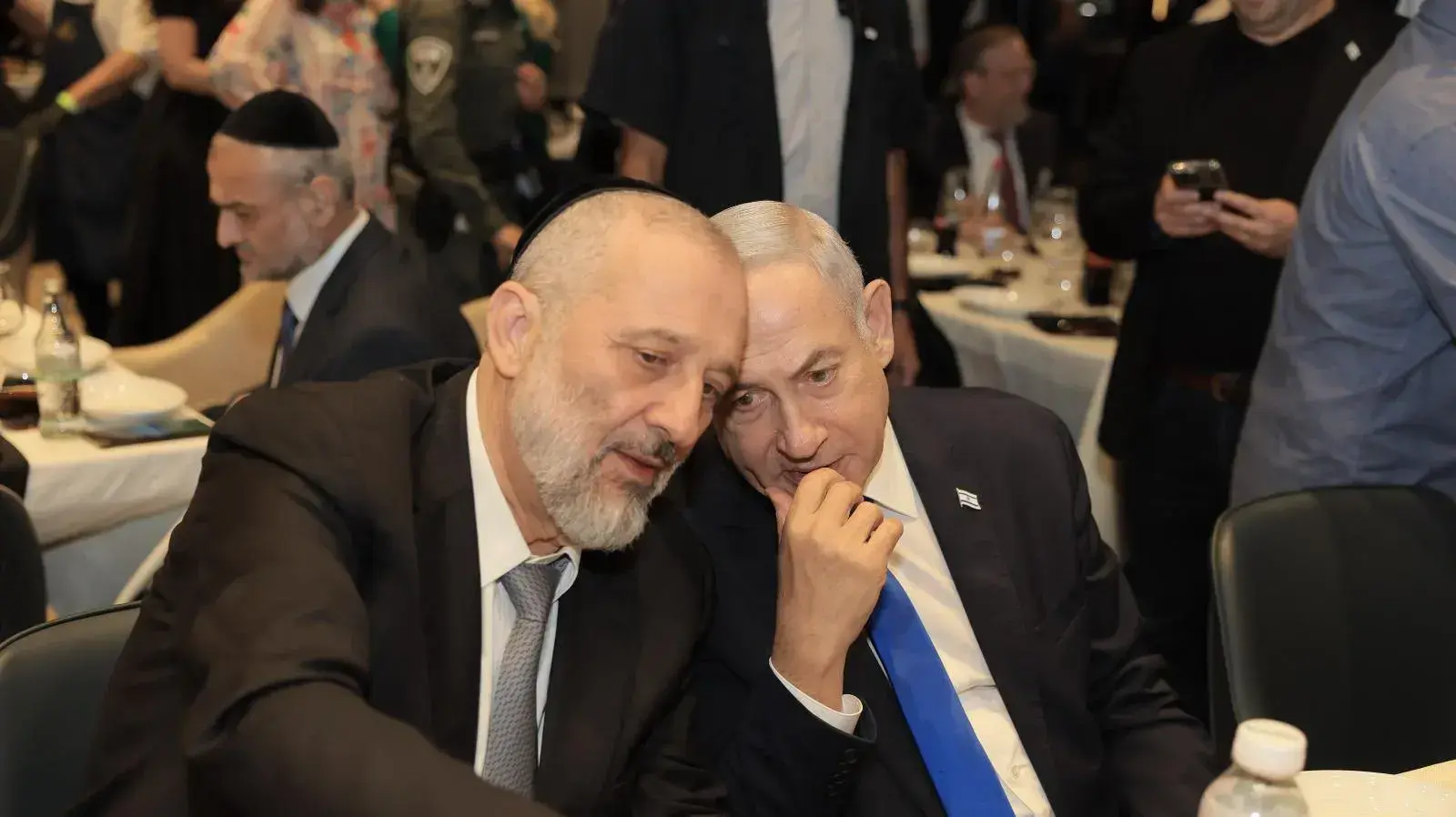 רה"מ בנימין נתניהו, אריה דרעי, גיבוש הקואליציה, 13 בספטמבר 2023 רה"מ בנימין נתניהו, אריה דרעי, גיבוש הקואליציה, 13 בספטמבר 2023