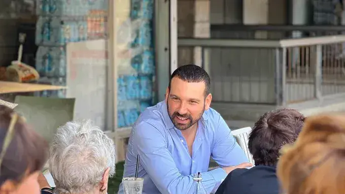 שי קינן המועמד לראשות עיריית חולון, "חולון מתחדשת" שי קינן המועמד לראשות עיריית חולון, "חולון מתחדשת"