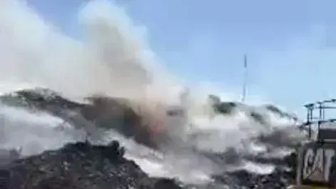 השריפה באתר הפסולת הפיראטי בשפרעם השריפה באתר הפסולת הפיראטי בשפרעם