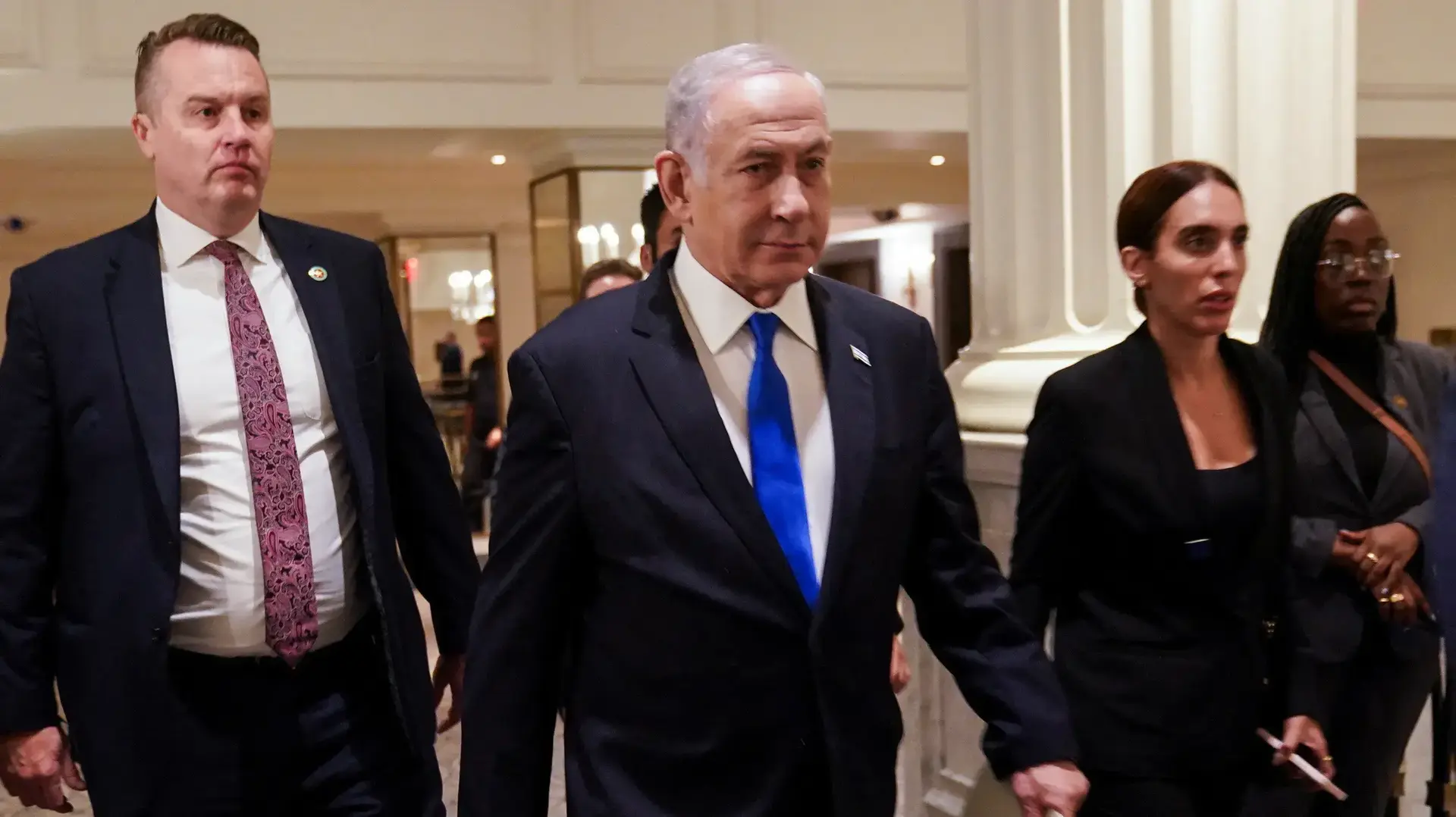 ראש הממשלה,בנימין נתניהו,בדרכו לפגישה עם נשיא ארצות הברית, ג'ו ביידן. ניו יורק. 20 בספטמבר 2023 ראש הממשלה,בנימין נתניהו,בדרכו לפגישה עם נשיא ארצות הברית, ג'ו ביידן. ניו יורק. 20 בספטמבר 2023