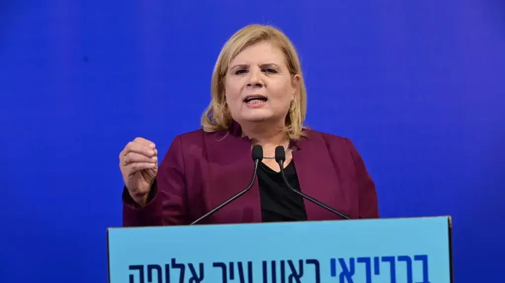 אורנה ברביבאי מתאחדת עם ציפי ברנד נגד רון חולדאי במסע הבחירות לעיריית תל אביב, תל אביב. 21 בספטמבר 2023 אורנה ברביבאי מתאחדת עם ציפי ברנד נגד רון חולדאי במסע הבחירות לעיריית תל אביב, תל אביב. 21 בספטמבר 2023