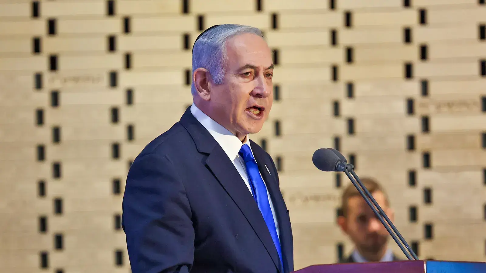 ראש הממשלה בנימין נתניהו בטקס האזכרה הממלכתי לציון 50 שנים למלחמת יום הכיפורים, היכל הזיכרון, הר הרצל, ירושלים. 26 בספטמבר 2023 ראש הממשלה בנימין נתניהו בטקס האזכרה הממלכתי לציון 50 שנים למלחמת יום הכיפורים, היכל הזיכרון, הר הרצל, ירושלים. 26 בספטמבר 2023