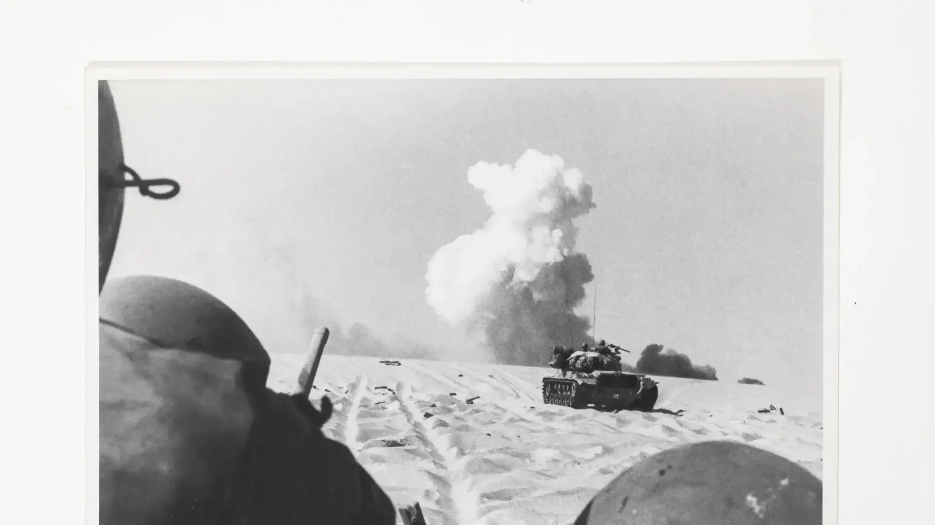 מתוך התערוכה "שמש אוקטובר", מוזיאון ישראל מתוך התערוכה "שמש אוקטובר", מוזיאון ישראל