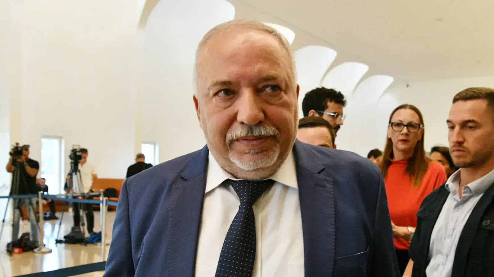 אביגדור ליברמן, דיון בג"ץ הנבצרות, ביהמ"ש העליון, 28 בספטמבר 2023 אביגדור ליברמן, דיון בג"ץ הנבצרות, ביהמ"ש העליון, 28 בספטמבר 2023
