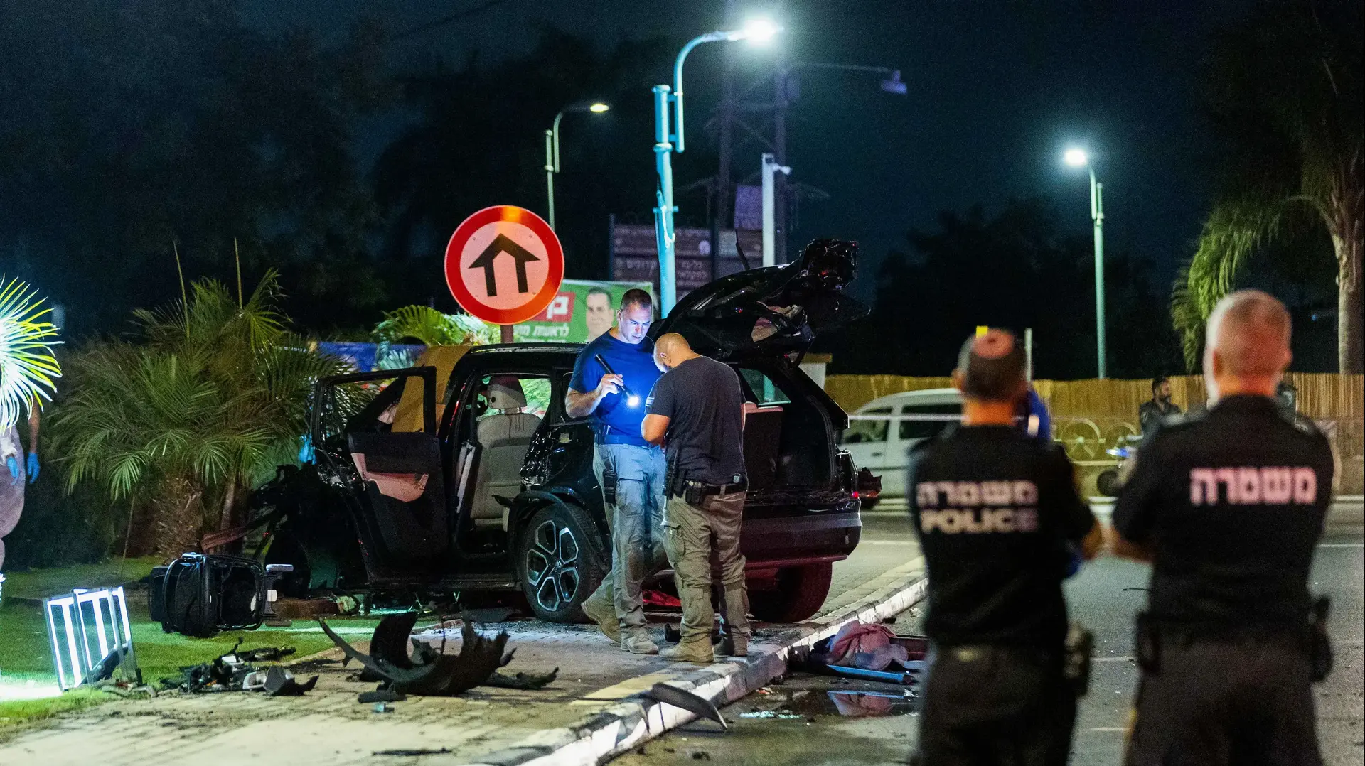 זירת חיסול ופיצוץ רכב סמוך לקרית מלאכי
01.10.23 זירת חיסול ופיצוץ רכב סמוך לקרית מלאכי
01.10.23