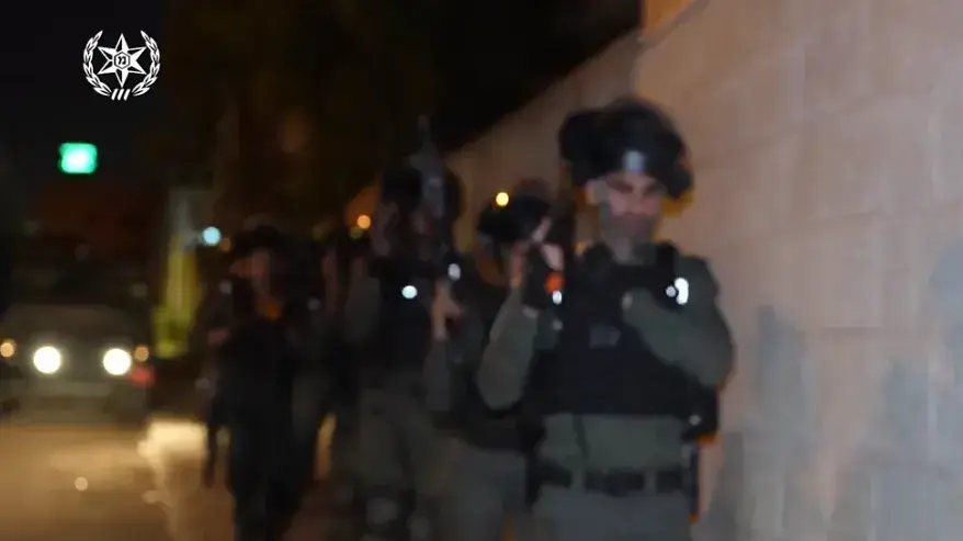 פשיטת המשטרה על שכונת ג'ואריש ברמלה פשיטת המשטרה על שכונת ג'ואריש ברמלה