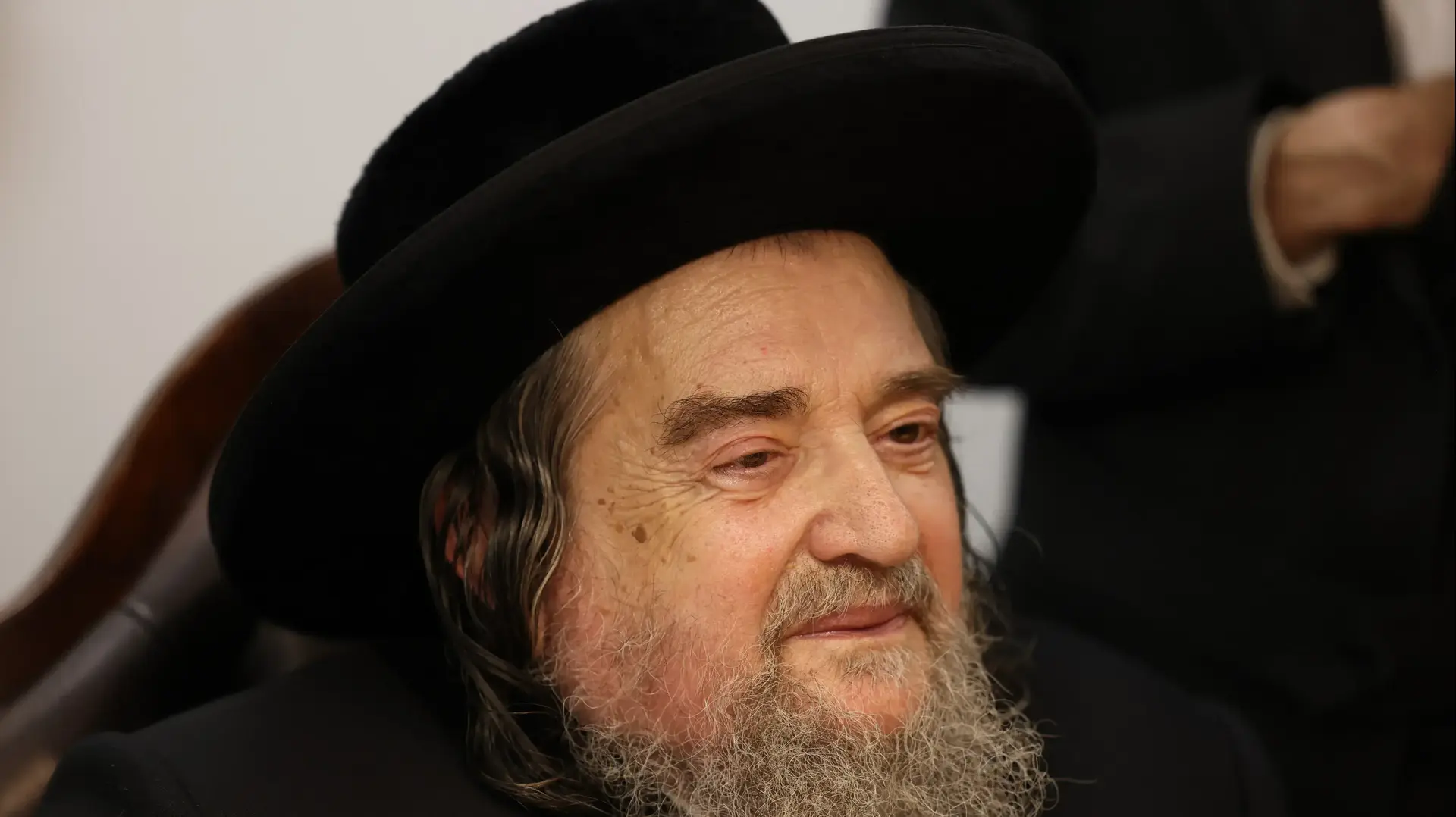 הרב יעקב מאיר שכטר בביתו בצפת, 12 בספטמבר 2023.