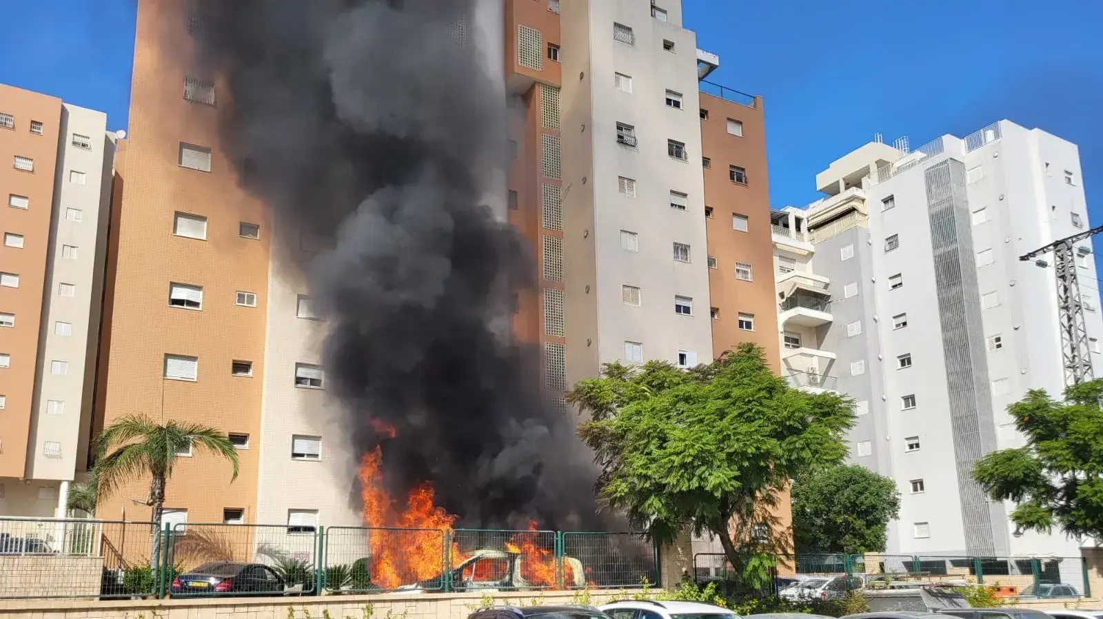 פגיעת רקטה ישירה, אשקלון. 7 באוקטובר 2023 פגיעת רקטה ישירה, אשקלון. 7 באוקטובר 2023