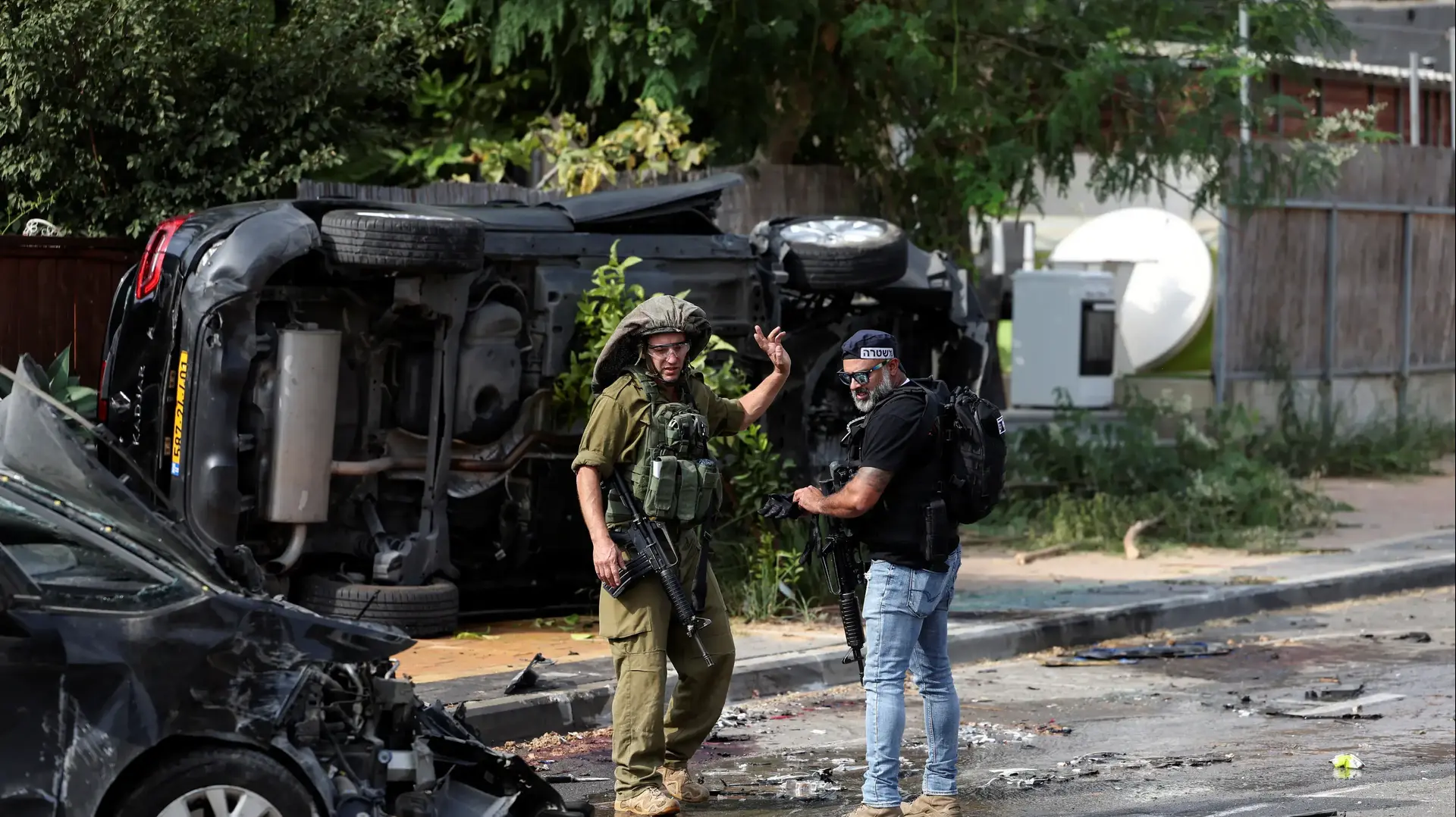 כוחות בעיר שדרות- יום הלחימה השני במלחמת חרבות הברזל כוחות בעיר שדרות- יום הלחימה השני במלחמת חרבות הברזל