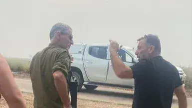 יאיר גולן סייע לחלץ פצועים במהלך חרבות ברזל יאיר גולן סייע לחלץ פצועים במהלך חרבות ברזל