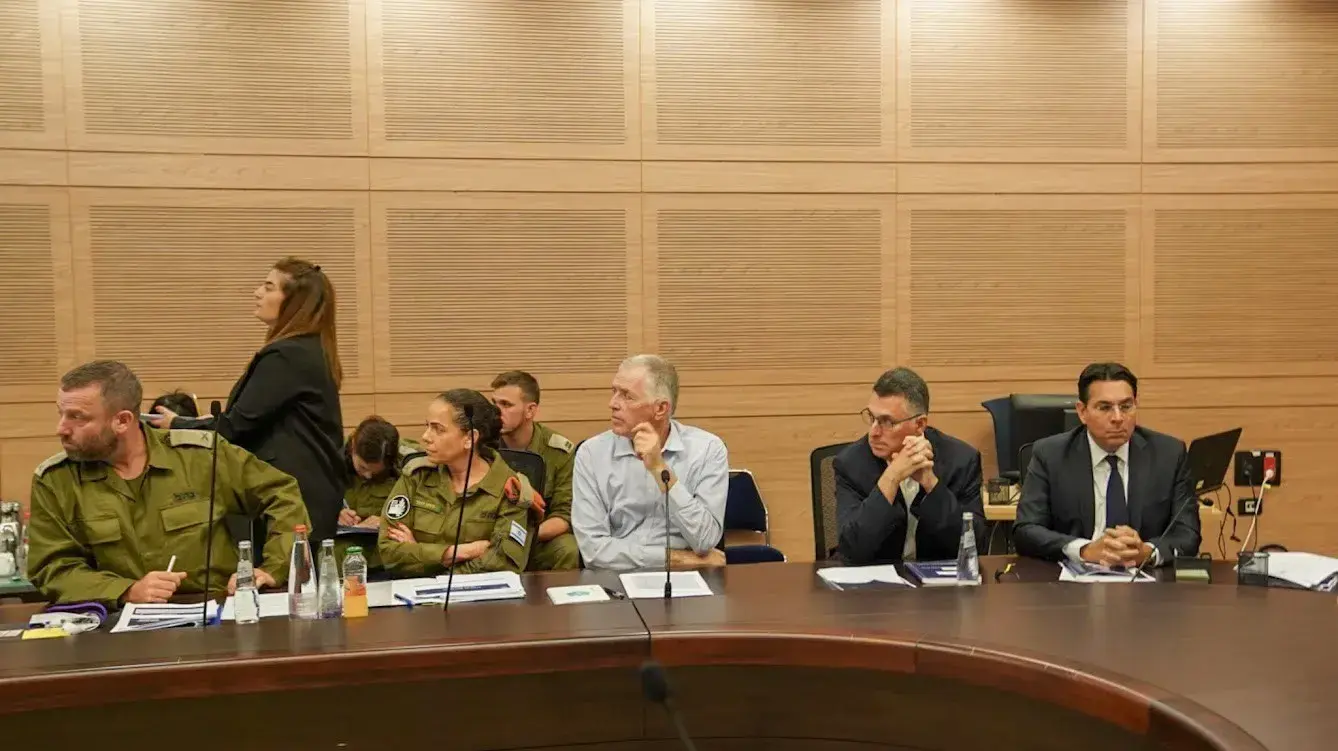 התכנסות ועדת חוץ וביטחון - מלחמת ״חרבות ברזל״ התכנסות ועדת חוץ וביטחון - מלחמת ״חרבות ברזל״