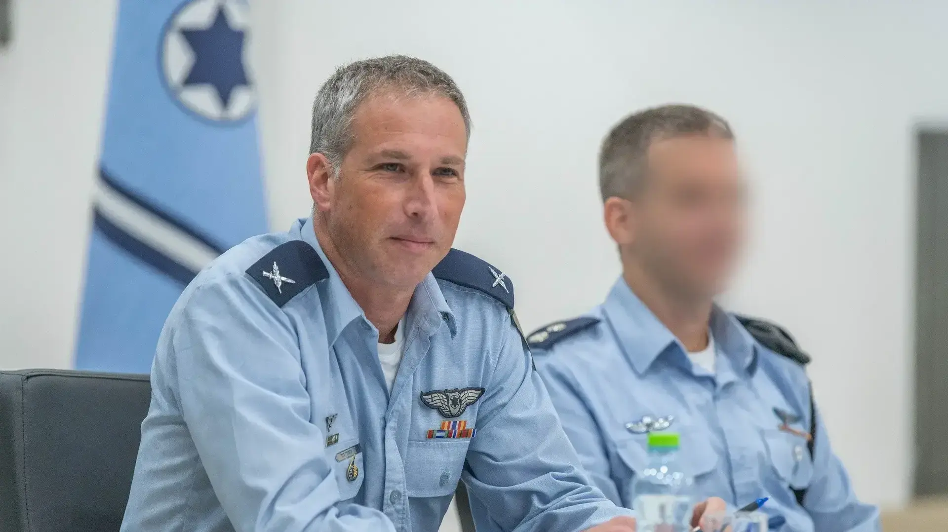 מפקד בסיס פלמחים, תא"ל עומרי דור
מפקד בסיס פלמחים, תא"ל עומרי דור