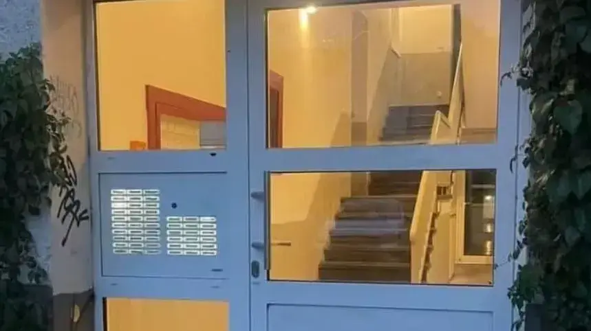 מגן דוד שרוסס על בית בברלין, גרמניה, אוקטובר 2023