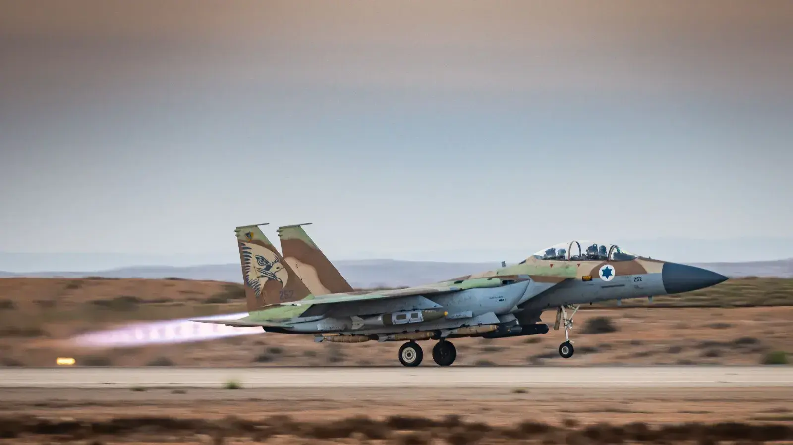 פעילות חיל האוויר ברצועת עזה, בראשות מפקד חיל האוויר, אלוף תומר בר. 15 באוקטובר 2023 פעילות חיל האוויר ברצועת עזה, בראשות מפקד חיל האוויר, אלוף תומר בר. 15 באוקטובר 2023