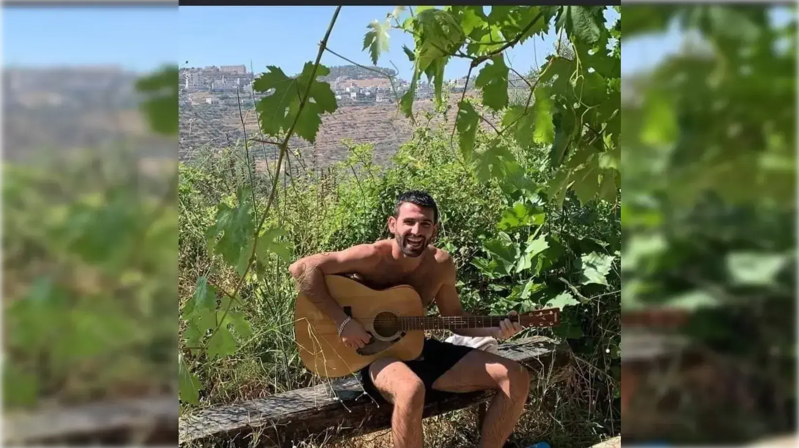 אלמוג סרוסי אלמוג סרוסי