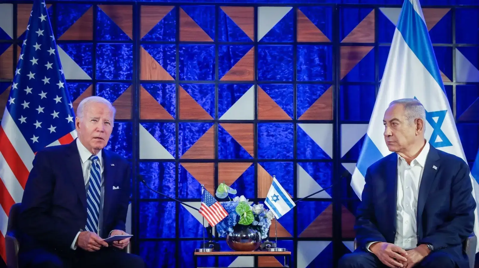 הצהרות נשיא ארה"ב ג'ו ביידן ורה"מ בנימין נתניהו מלון קמפינסקי,ת"א 18 באוקטובר 2023 הצהרות נשיא ארה"ב ג'ו ביידן ורה"מ בנימין נתניהו מלון קמפינסקי,ת"א 18 באוקטובר 2023