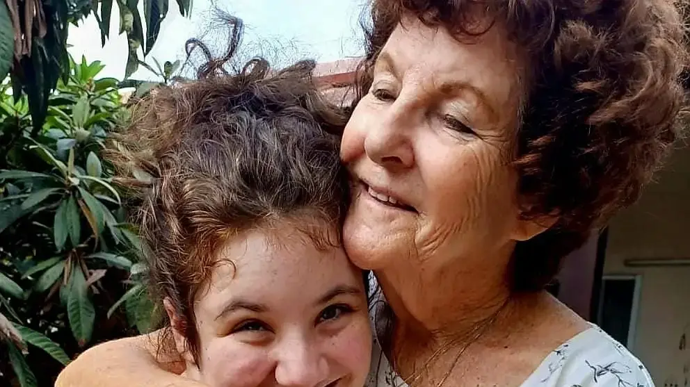 נמצאו גופותיהן כרמלה דן ונכדתה נויה דן שנרצחו על ידי חמאס נמצאו גופותיהן כרמלה דן ונכדתה נויה דן שנרצחו על ידי חמאס