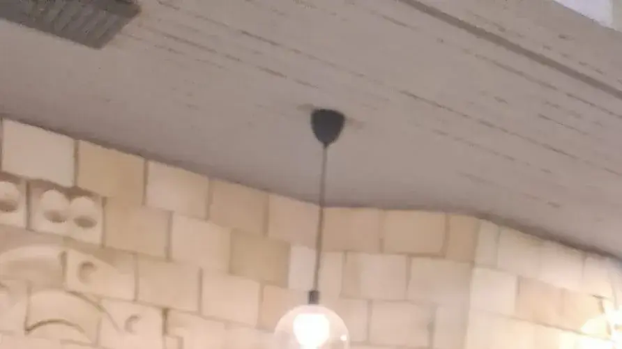 מימין- ענבר איזק, משמאל- אנולה שעדיין נעדרת מימין- ענבר איזק, משמאל- אנולה שעדיין נעדרת