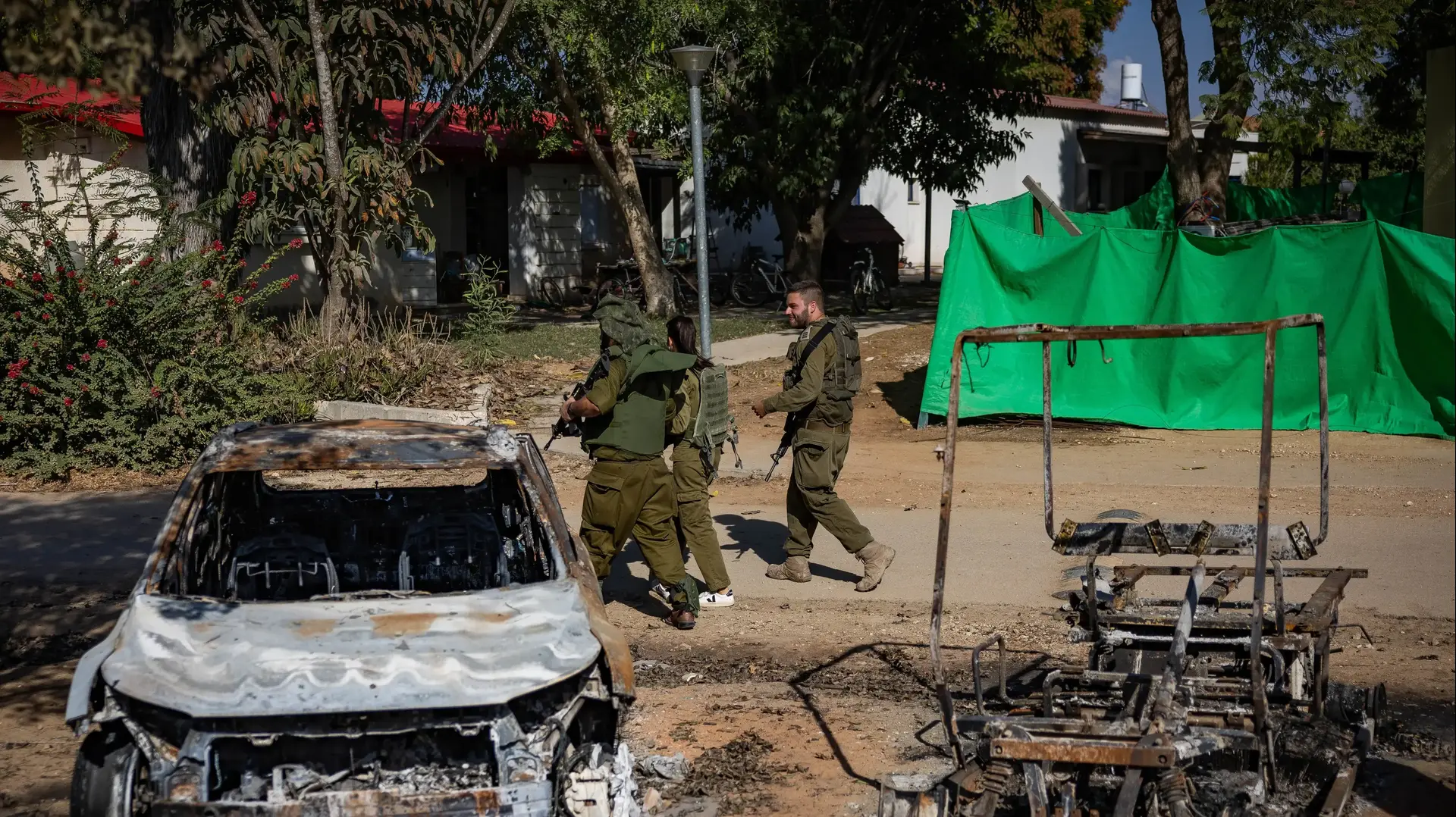 קיבוץ נחל עוז הרוס לאחר מתקפת הטרור של חמאס. 20 באוקטובר 2023. קיבוץ נחל עוז הרוס לאחר מתקפת הטרור של חמאס. 20 באוקטובר 2023.