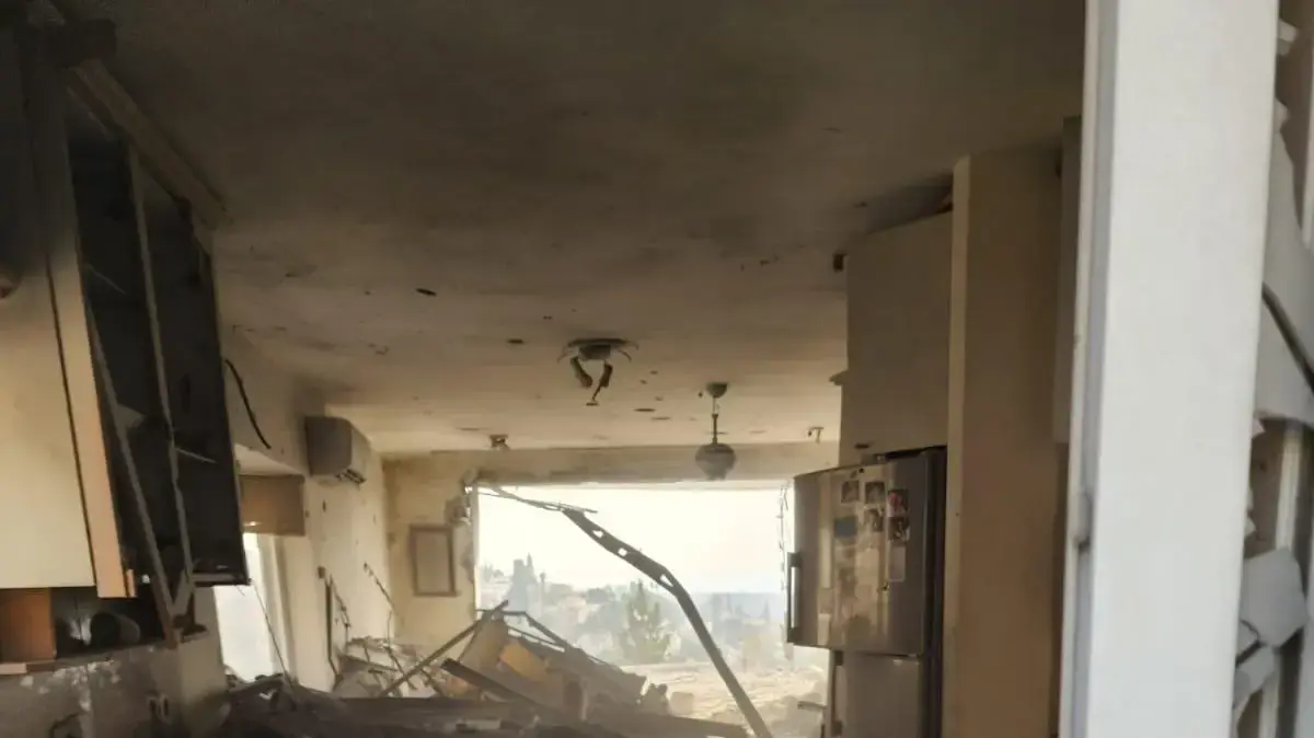 פגיעת רקטה בבית באלפי מנשה. 24 באוקטובר 2023 פגיעת רקטה בבית באלפי מנשה. 24 באוקטובר 2023