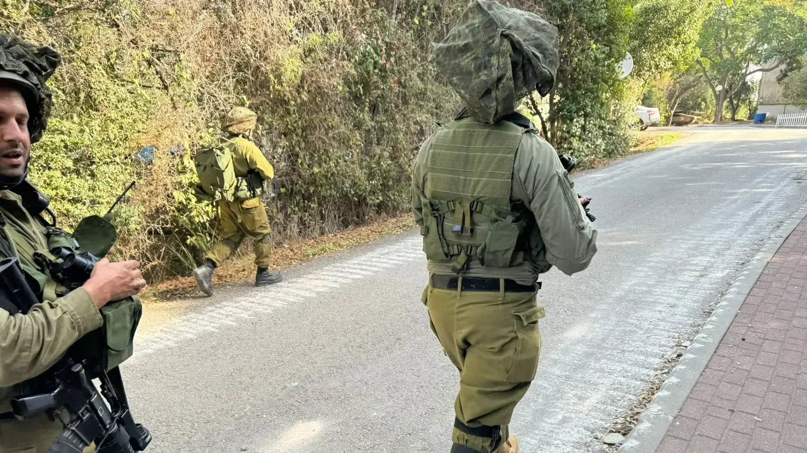 הלוחמים שמוצבים בישובים צמודי הגדר שעל גבול לבנון הלוחמים שמוצבים בישובים צמודי הגדר שעל גבול לבנון