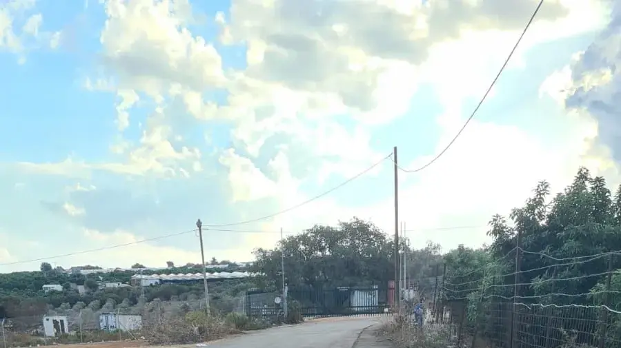 שלט במושב עבדון שהפך לשטח צבאי שלט במושב עבדון שהפך לשטח צבאי