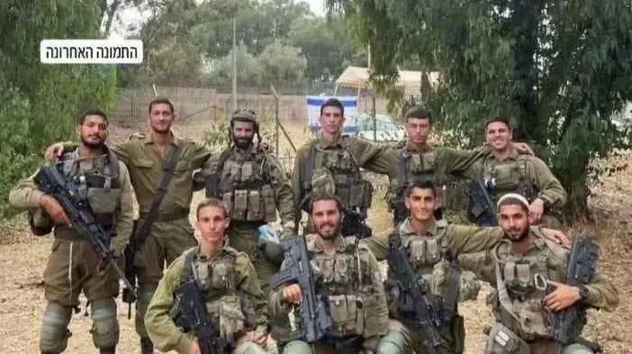 התמונה האחרונה של צוות הלוחמים של חטיבת גבעתי לפני כניסתם לרצועת עזה. 1 בנובמבר 2023 התמונה האחרונה של צוות הלוחמים של חטיבת גבעתי לפני כניסתם לרצועת עזה. 1 בנובמבר 2023