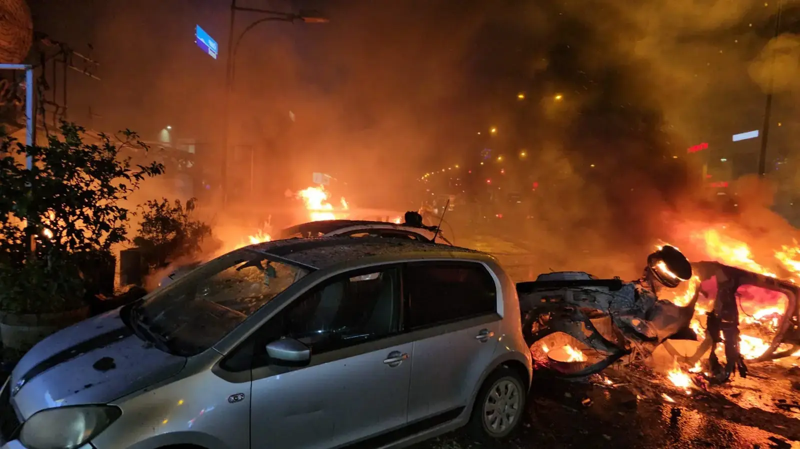 נפילה ישירה של רקטה בקריית שמונה. 2 בנובמבר 2023. נפילה ישירה של רקטה בקריית שמונה. 2 בנובמבר 2023.