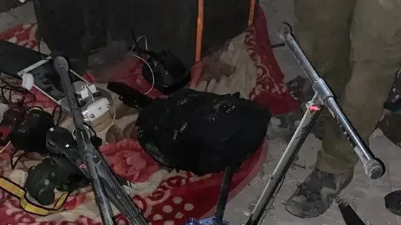 תמונות של רחפנים ואמל"ח שצה"ל איתר ברצועת עזה. 5 בנובמבר 2023 תמונות של רחפנים ואמל"ח שצה"ל איתר ברצועת עזה. 5 בנובמבר 2023