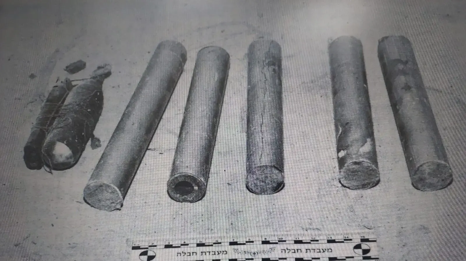 תמונות המעבדה ומטעני החבלה שנתפסו בכפר פורידייס, 13 בנובמבר 2023 תמונות המעבדה ומטעני החבלה שנתפסו בכפר פורידייס, 13 בנובמבר 2023
