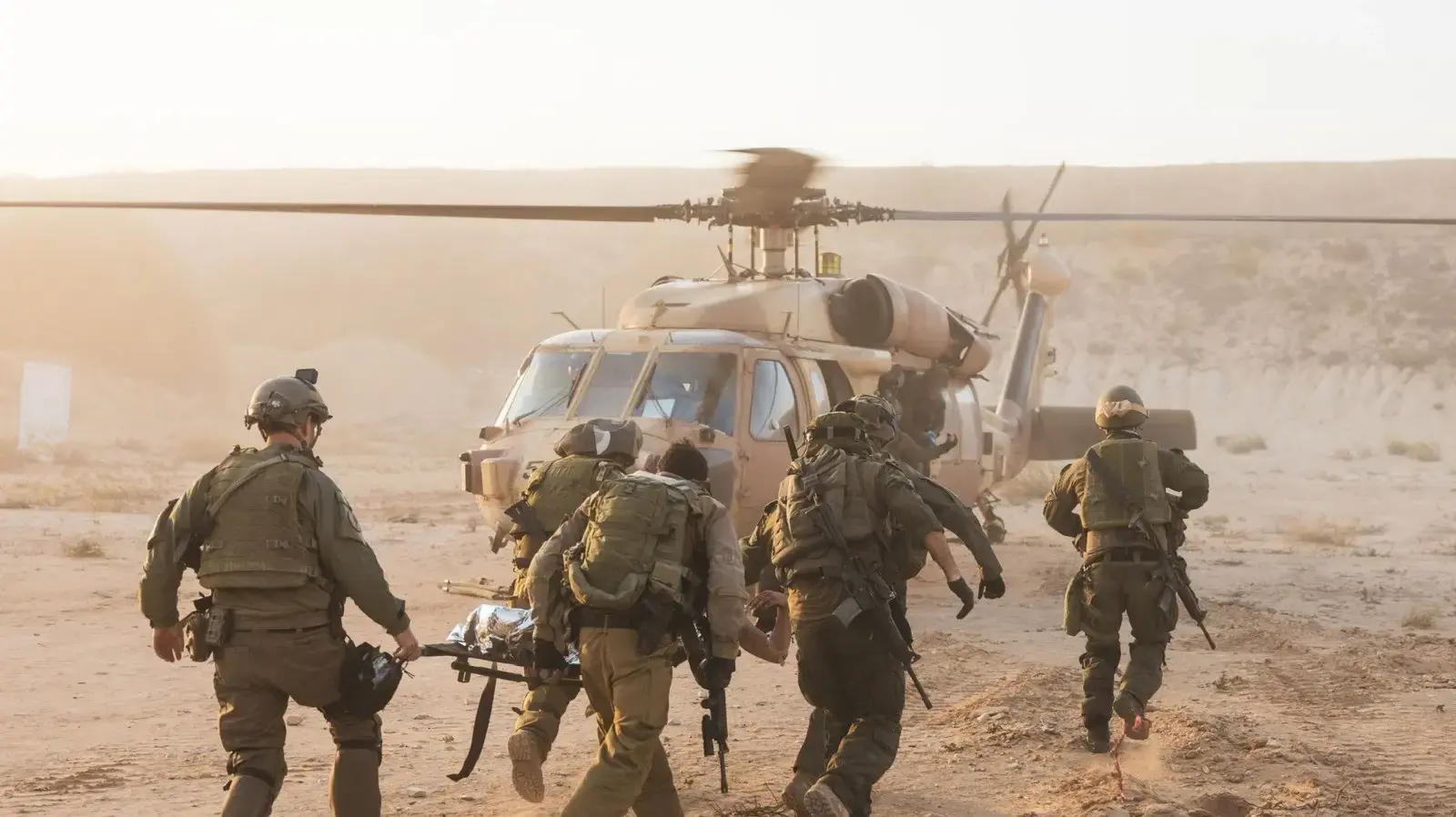 תיעוד מפינוי פצועים תחת אש על ידי מסוקי חילוץ ולוחמי יחידה 669. 13 בנובמבר 2023 
